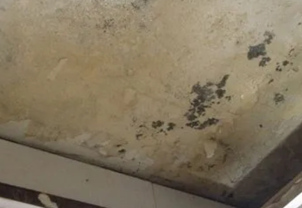 罗城阳台漏水维修公司分享下罗城卫生间渗水维修需要注意哪些问题。